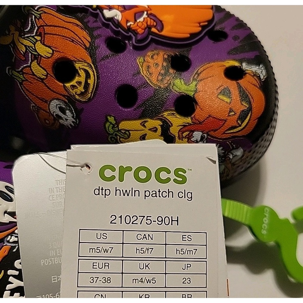 Disney Parks Halloween 2024 Mickey's Pumpkin Patch Adult Clogs Crocs Size M5/W7 - Picture 6 of 7